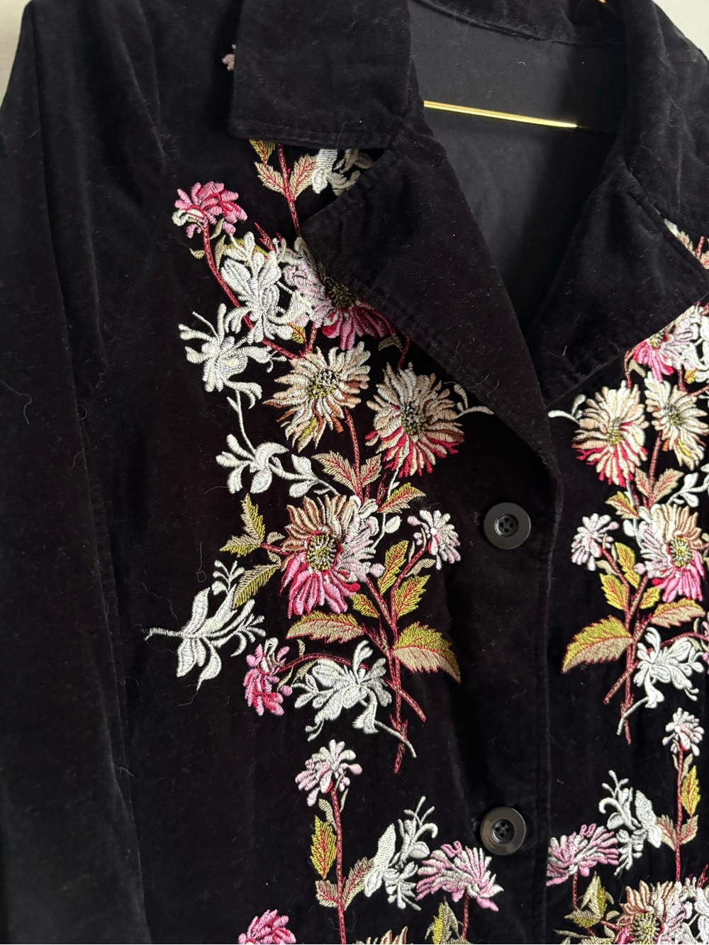 90s Vintage Black Velvet Floral Embroidered Long Coat - Picture 3 of 6